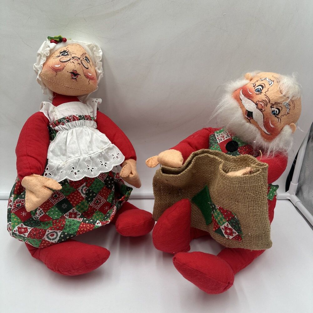 Vtg 1963 &71 Annalee Doll 14" Mr & Mrs Santa Claus w/Plaid Vest & Matching Dress